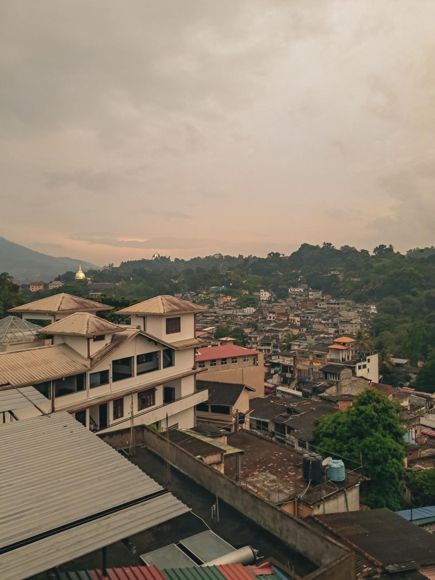 Lavendish Hills Kandy Exterior photo